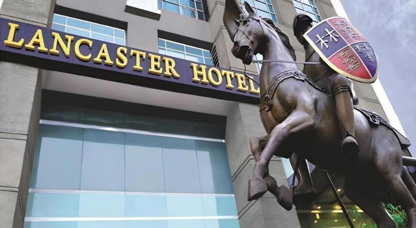 Lancaster Hotel Mandaluyong Exterior foto
